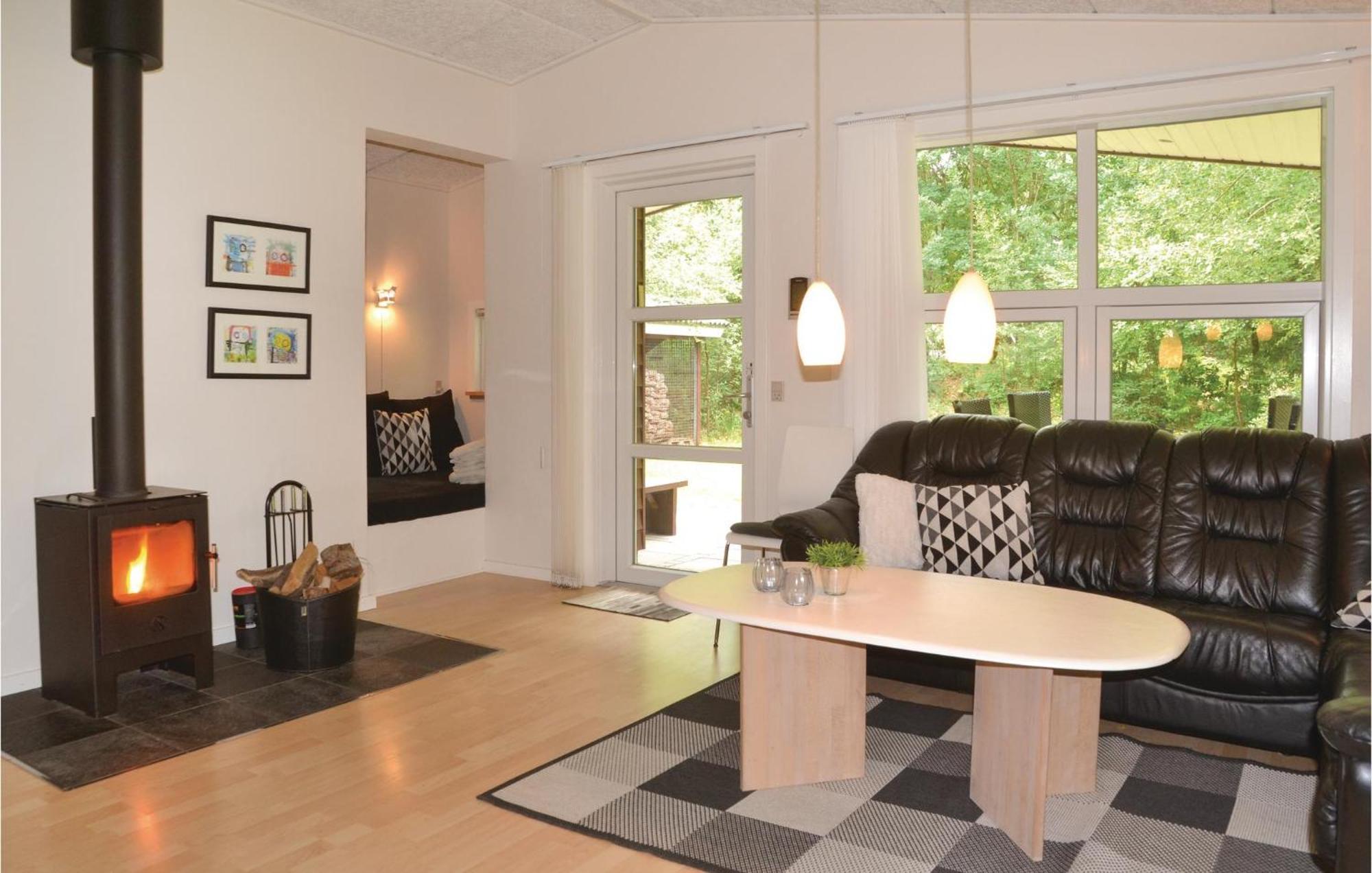 Beautiful Home In Ansager With Wifi Экстерьер фото